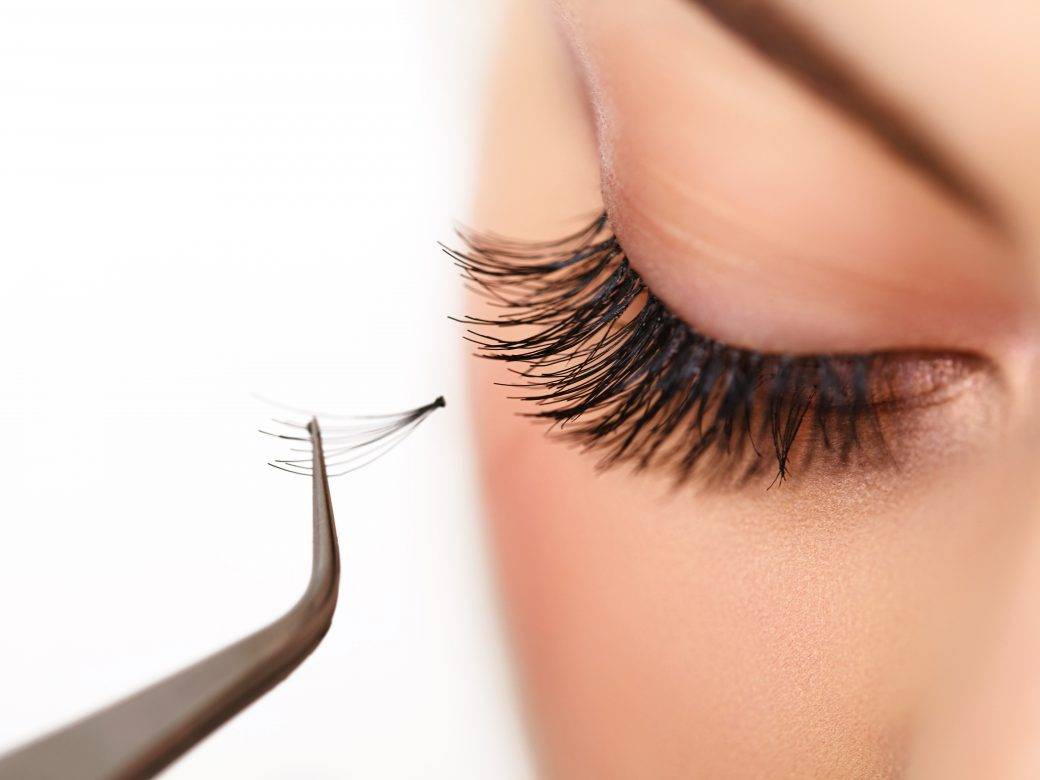 Eyelash Care – Lets Spell it Out
